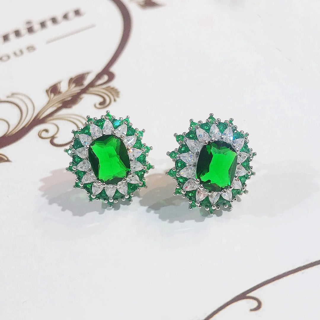 Schmuckset für Damen mit Smaragden und Saphiren – Halskette, Ring und Ohrringe