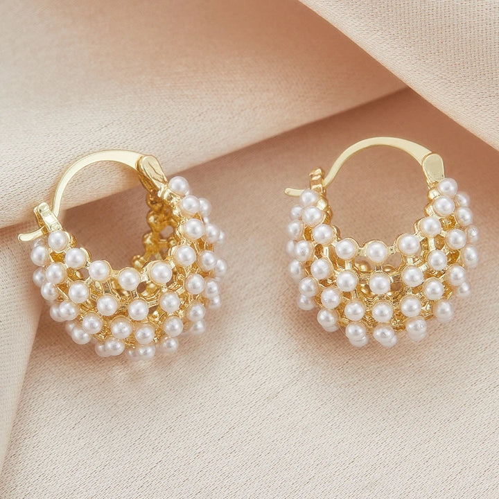 Women’s Pearl Earrings – Elegant Daily Wear Accessory