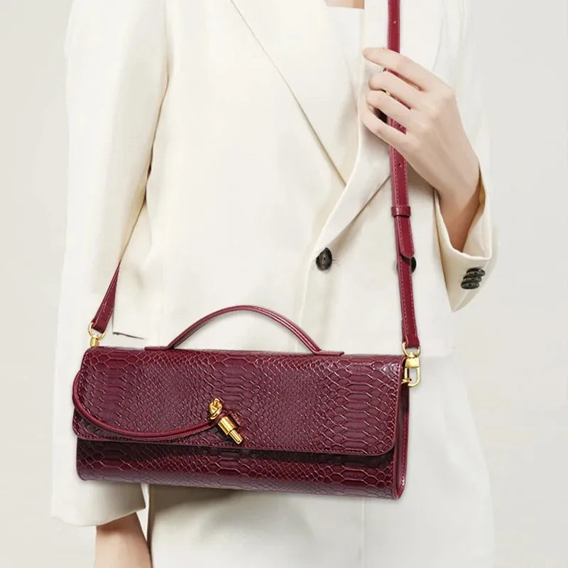 حقيبة يد نسائية جلدية أنيقة وحقيبة سهرة – حقيبة كروس بودي وحقيبة كتف