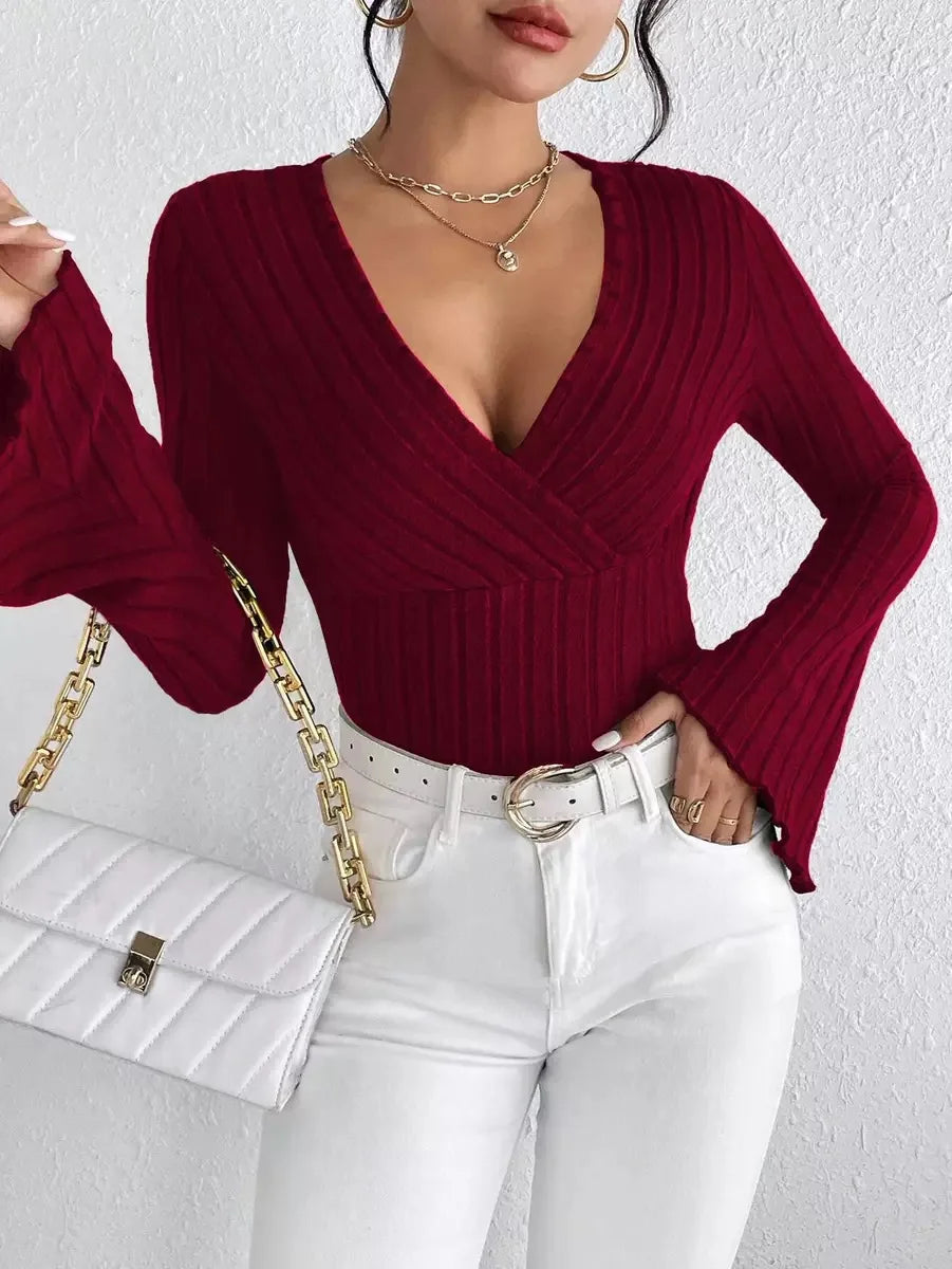 Women’s Cropped Long Sleeve Top – Casual Pullover T-Shirt