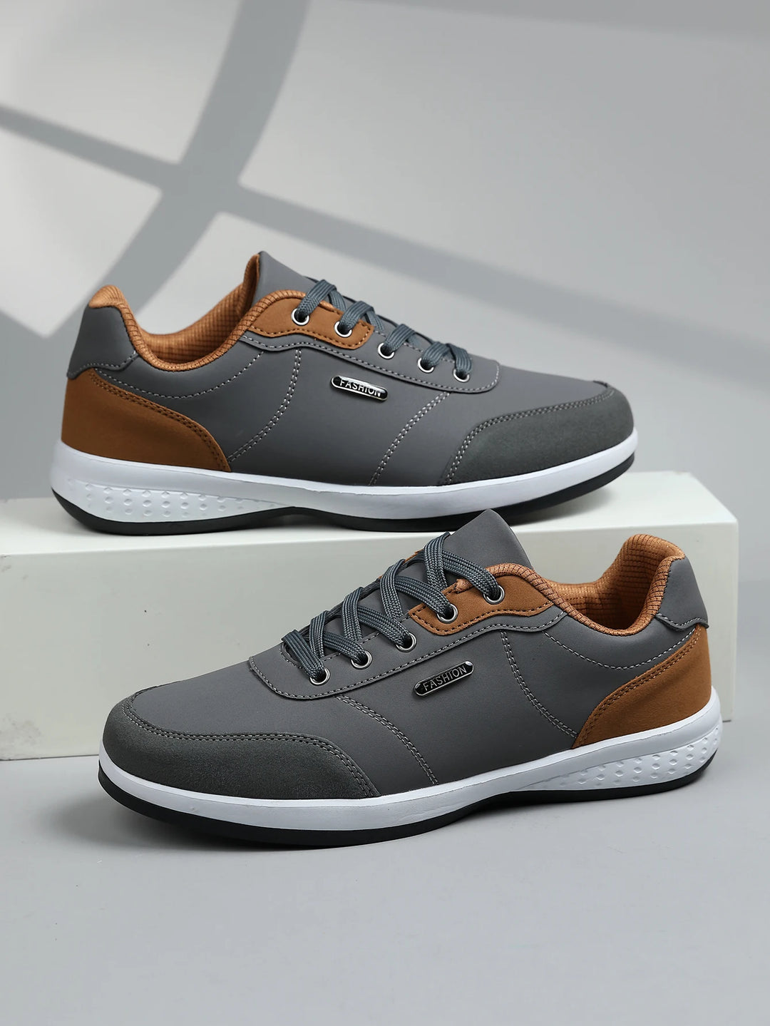 New Men Shoes Fashionable And Comfortable Men Casual Sports Shoes Suitable For Hiking And Walking Casual Sports Shoes