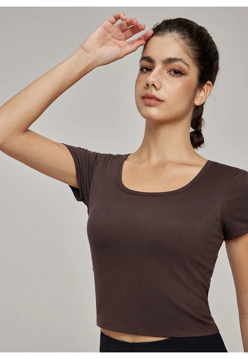 High-End Yoga Top for Women Summer Fitted Sports Short-Sleeve T-shirt Breathable Anti-Slip Cup Design