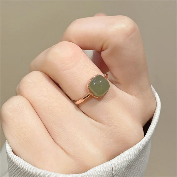 Women’s Vintage Jade & Crystal Geometric Ring – Fashion Jewelry