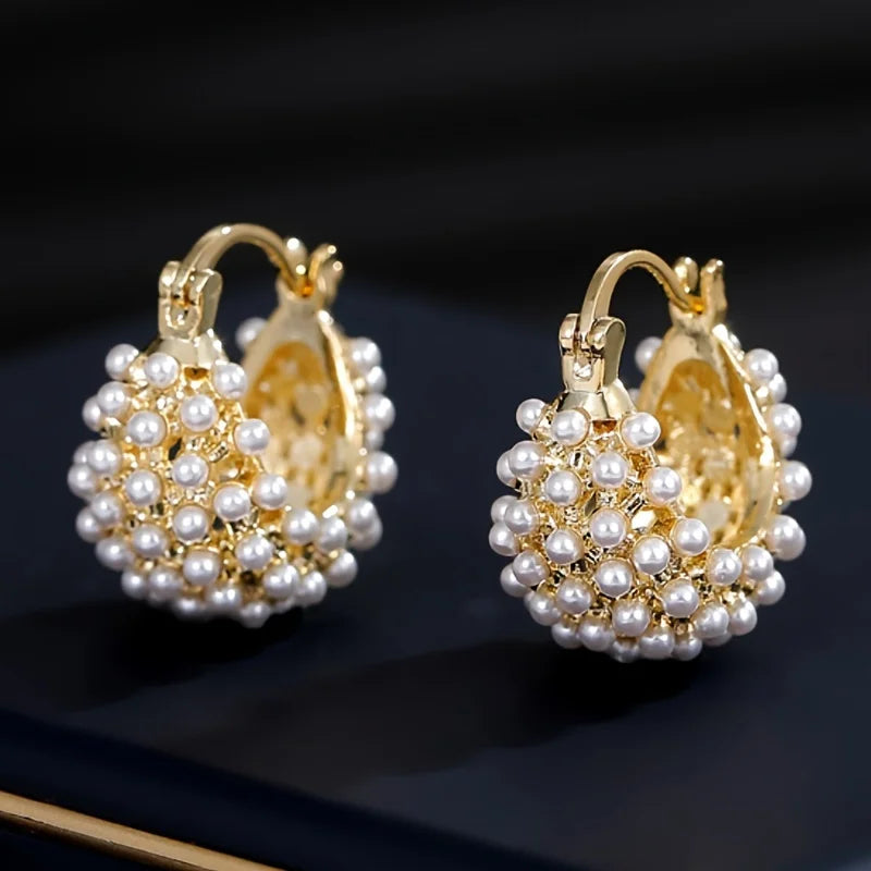 Women’s Pearl Earrings – Elegant Daily Wear Accessory