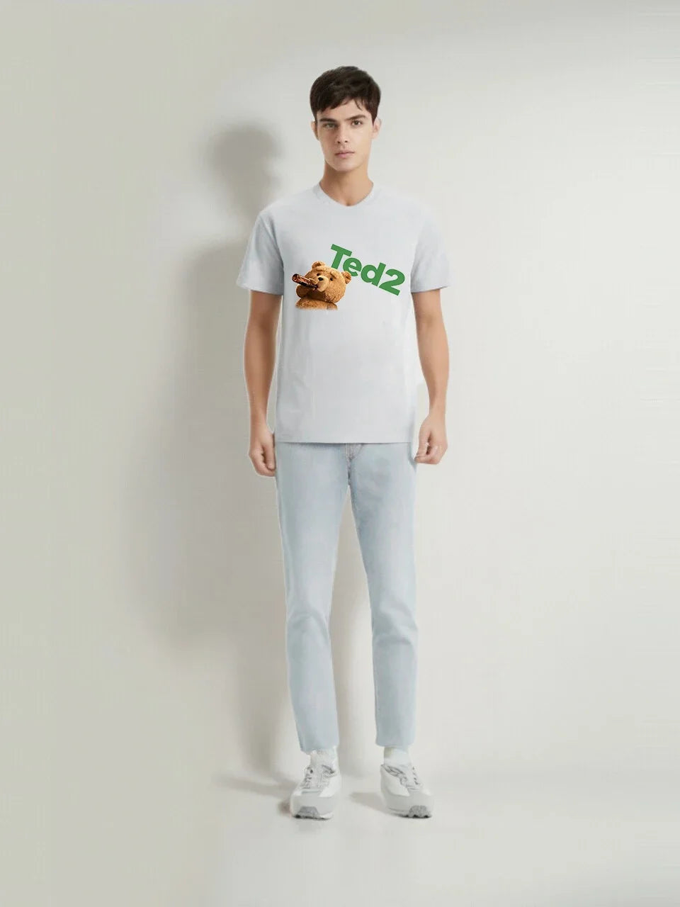 تيشيرت للجنسين بتصميم دب كرتوني - أزياء الشارع في الألفية الجديدة
