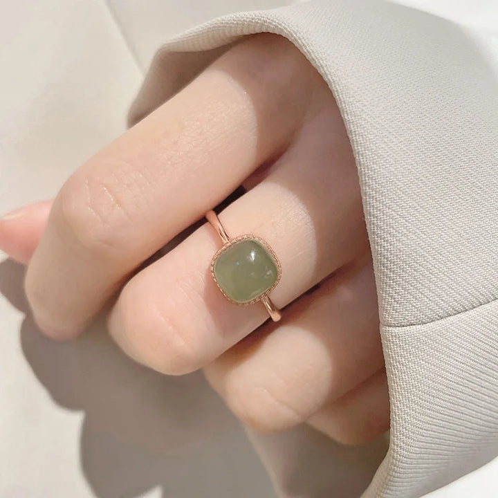 Women’s Vintage Jade & Crystal Geometric Ring – Fashion Jewelry