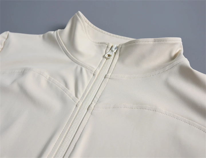 Women’s Summer Yoga Top – Slim Fit, Full Zipper, Short Sleeve