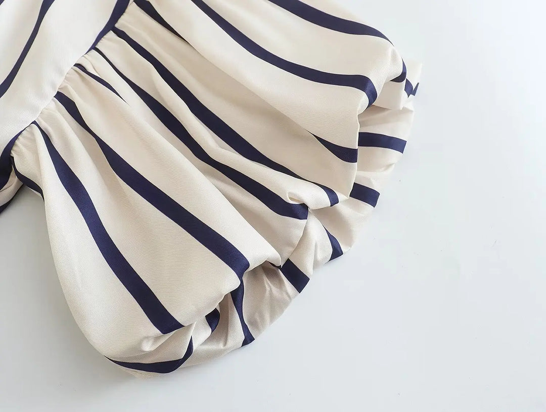 Women Striped Shirts Female Loose-Fit Bubble Sleeve Printed Shirts Lady Casual Youthful Energetic Short Sleeved Tops Clothing