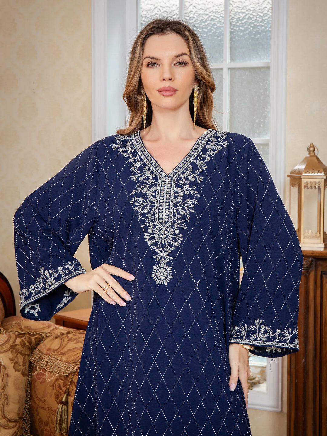 Muslim Abayas Arabic Embroidery Kaftan Women's Elegant Dresses Dubai Kaftan Eid Ramadan Caftan Robe Jalabiya Turkey Morocco Gown