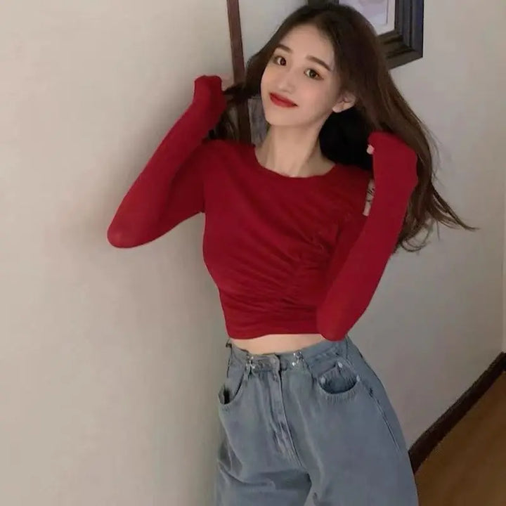 Schwarzes Damen-T-Shirt mit Carmen-Ausschnitt