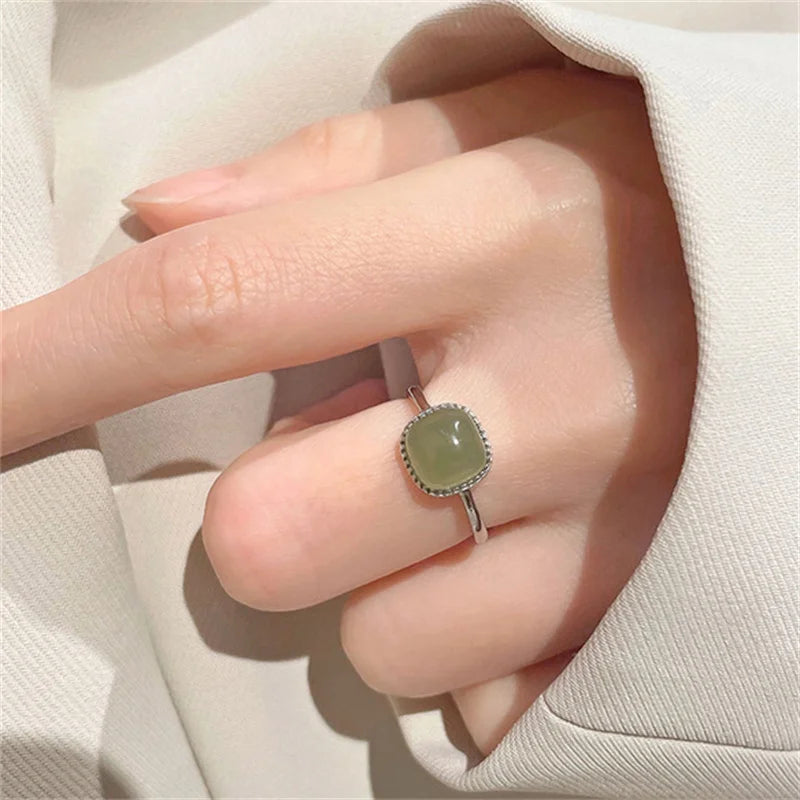 Women’s Vintage Jade & Crystal Geometric Ring – Fashion Jewelry